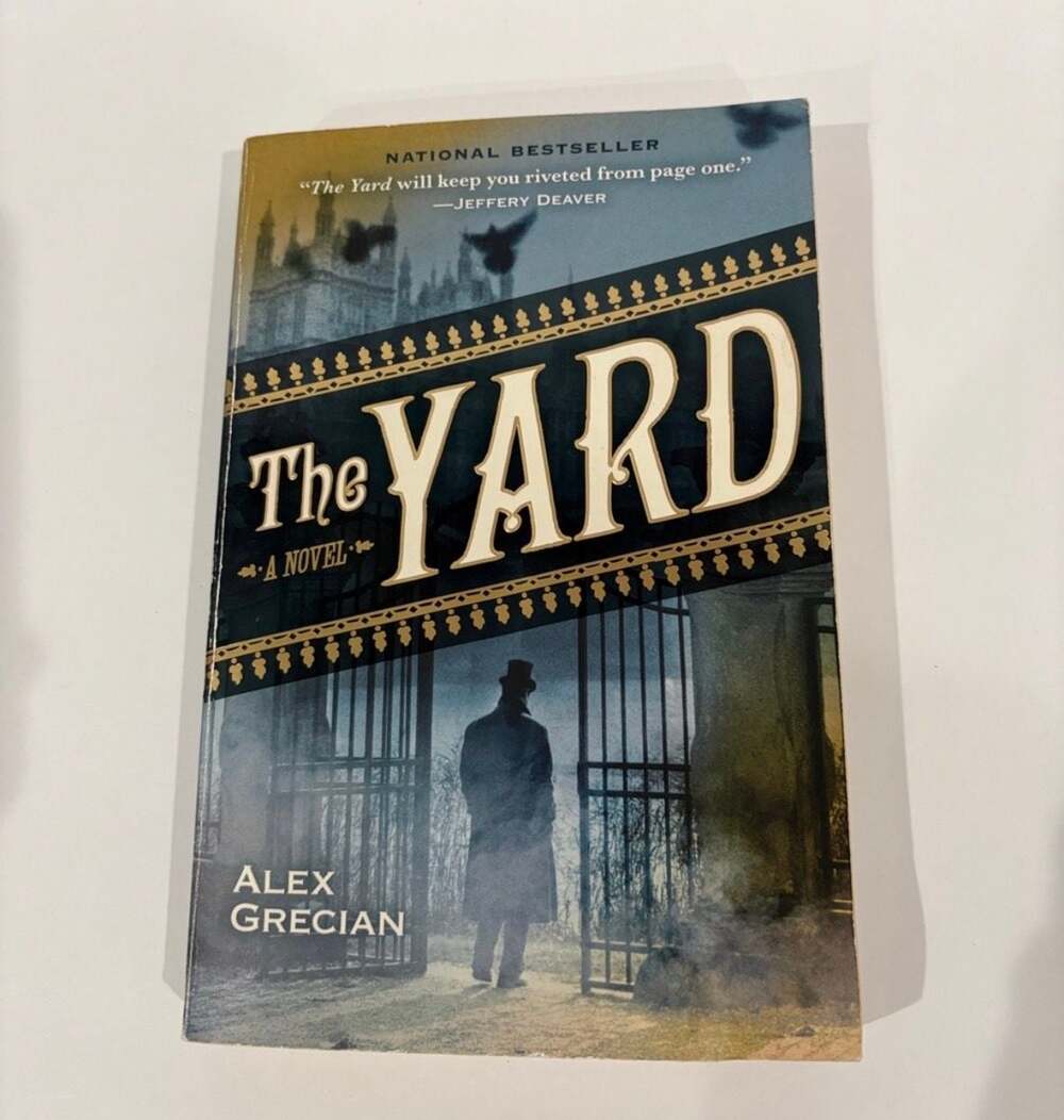 The Yard: A Novel by Alex Grecian (Scotland Yard's Murder Squad Series)